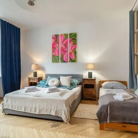 Apartment Essence Cracow Golden Location!