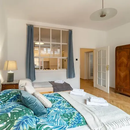 Apartment Essence Cracow Golden Location!