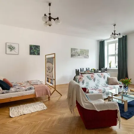 Essence Cracow Golden Location! Apartman *