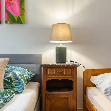 Essence Cracow Golden Location! Apartman Krakkó