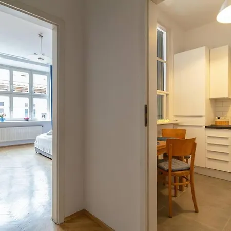 Essence Cracow Golden Location!