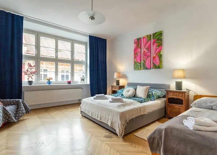 Essence Cracow Golden Location! *