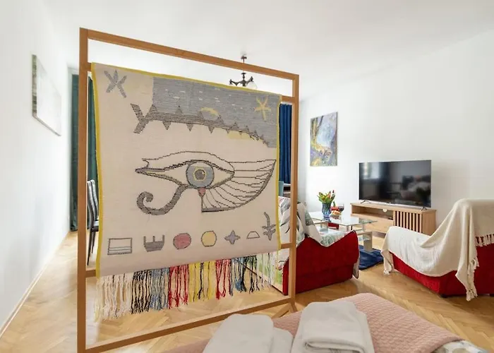 Essence Cracow Golden Location! *